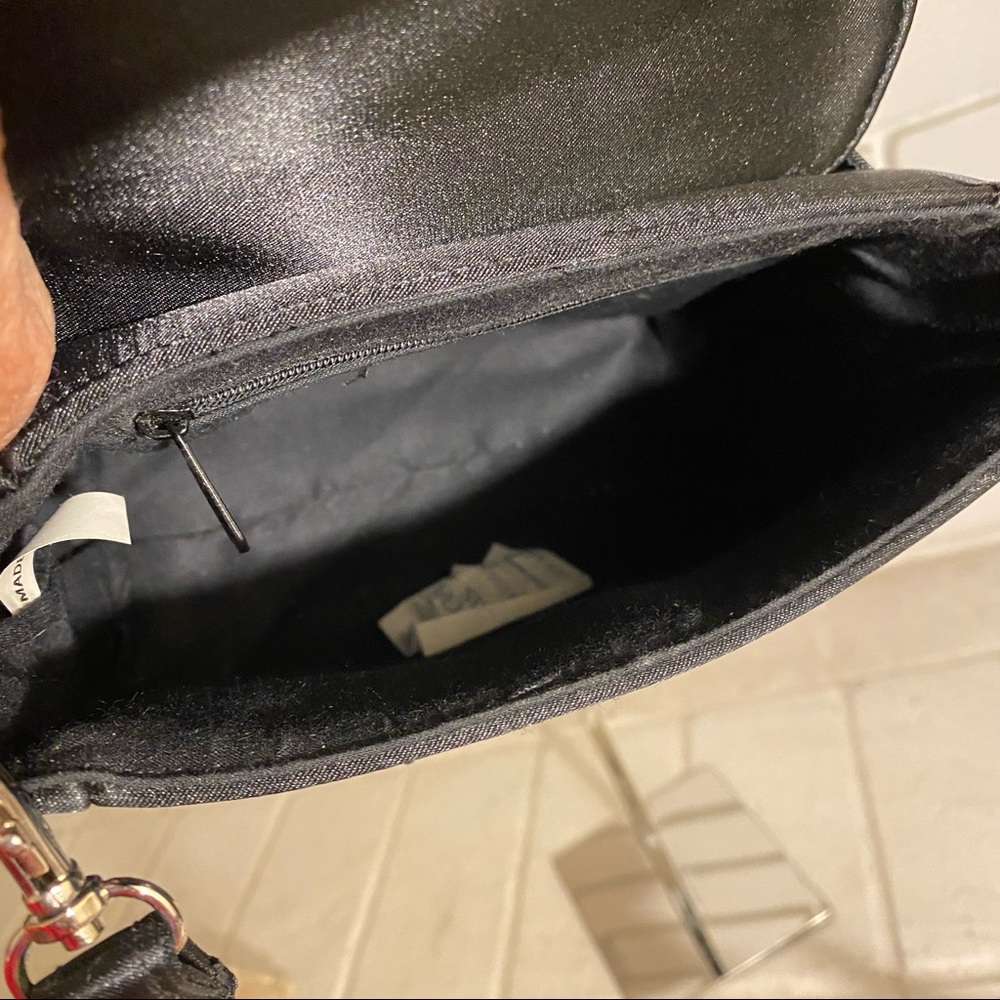 Frankie & Johnnie Black Crossbody / Handbag - Picture 8 of 12